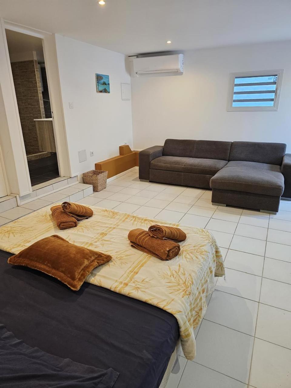 Villa 6-10 Pers, Vue Mer, Piscine Privee, Plage A Pieds Le Gosier  Eksteriør billede